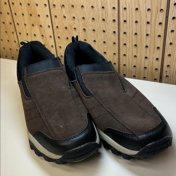 Adventuridge Elegant Brown Slip-On Loafers for Men main image 9
